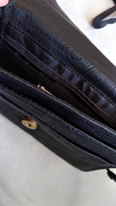 Mała torebka z ala "ćwiekami"