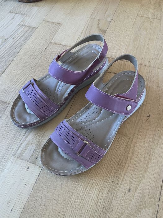 Sandaly damskie 39 jak nowe