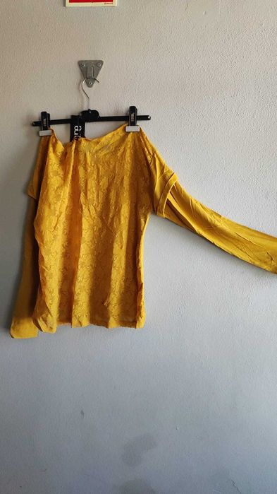 Blusas de manga comprida com etiqueta ( Recheio de loja )