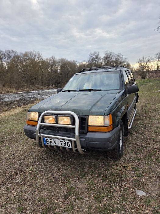 Продам Jeep  Grand Cherokee  2.5 D 4*4