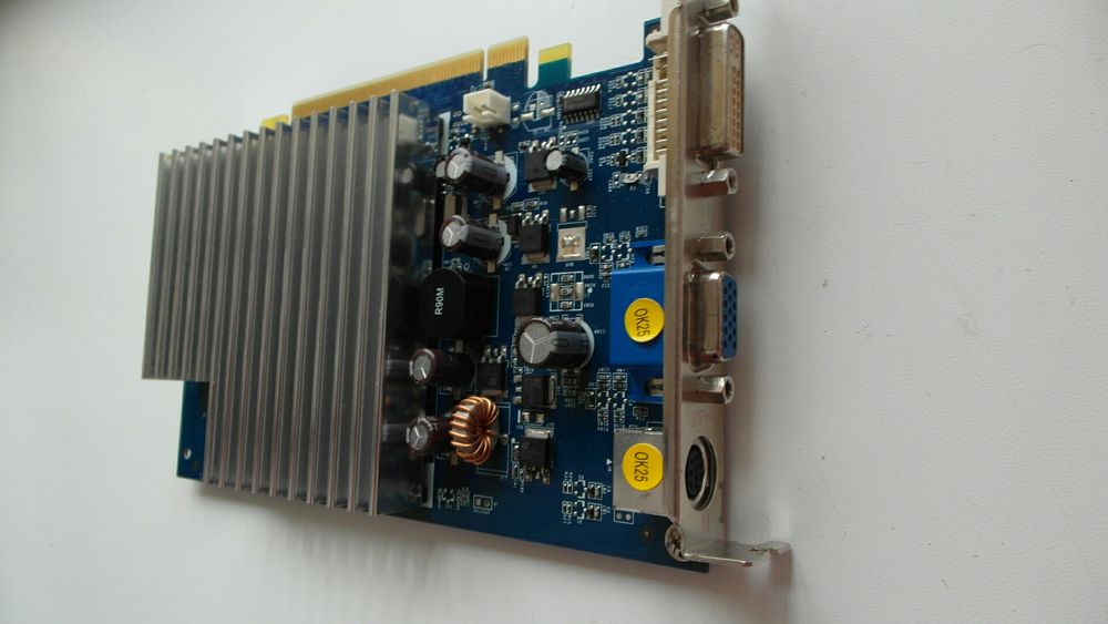 Відеокарта GT7300 ddr2 256mb