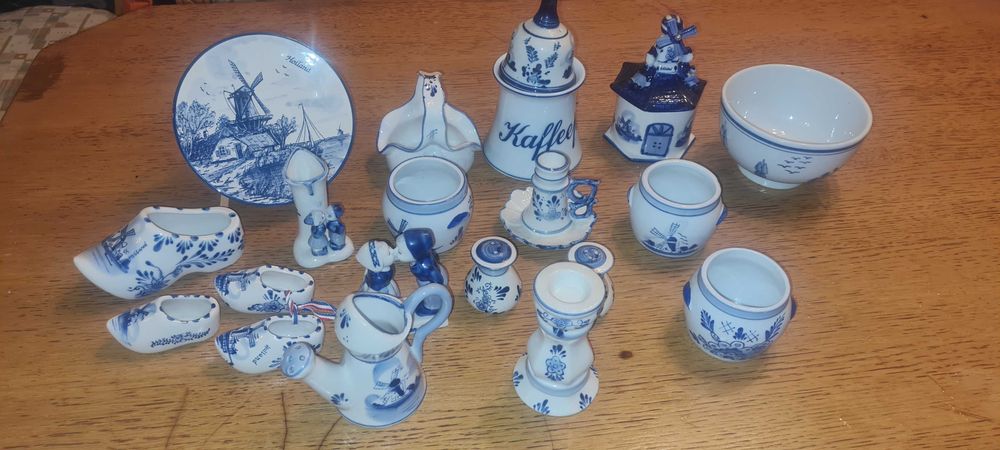 Фарфоровый набор посуды Голандия