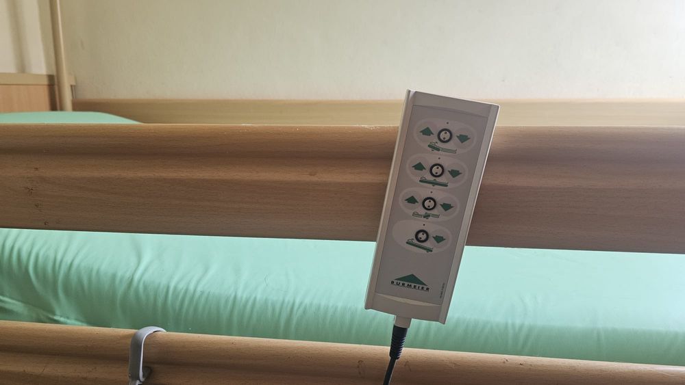 Cama articulada com colchão