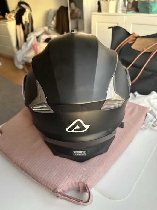Capacete acerbis