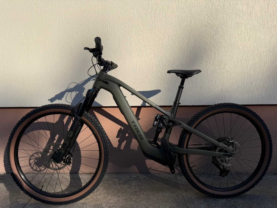 Rower elektryczny Trek Fuel plus EX 8