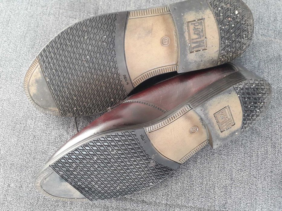 buty pantofle męskie rozm. 40 w bdb. stanie