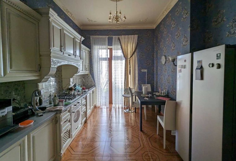 Приватний будинок 280 м² у КМ «Аріадна» | 10 соток | охорона | автономність АП
