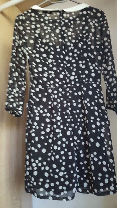 Sukienka tiulowa czarna w grochy Bershka r.36/S