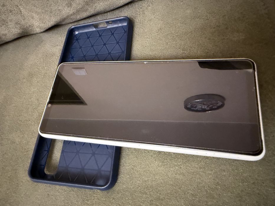 Sony Xperia 10 III 6/128 GB – stan bardzo dobry, szkło na ekranie