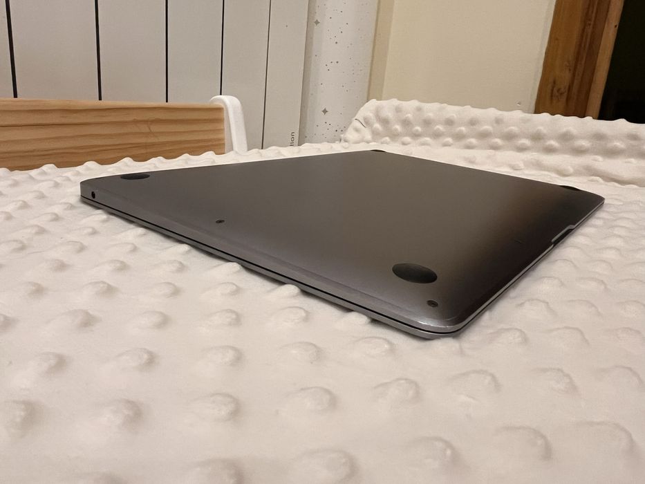 Macbook air 13,3 i5 10 geração 8gb ram 512gb ssd TECLADO PORTUGUÊS