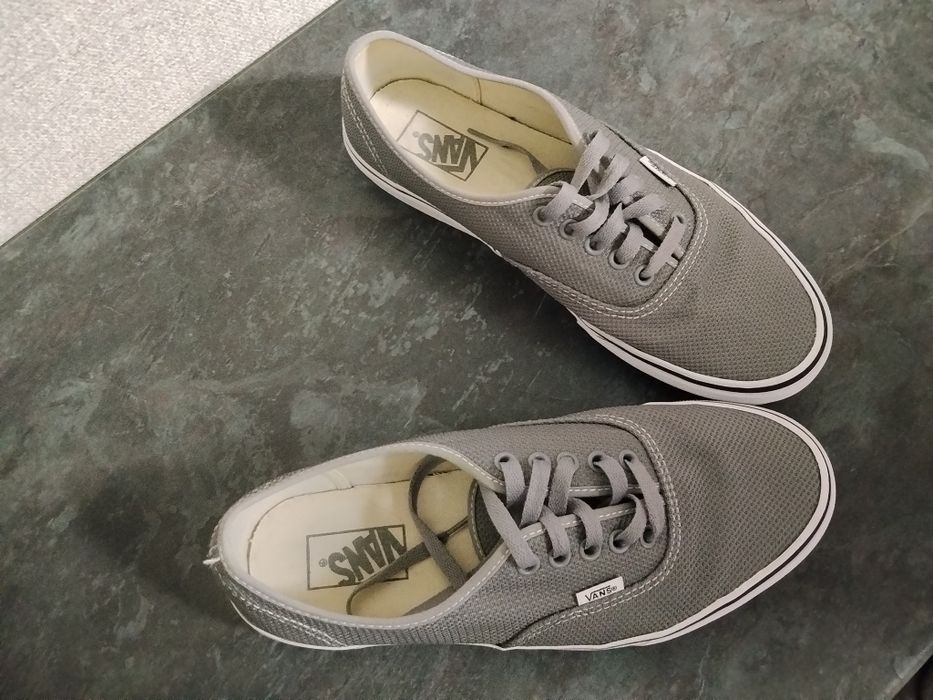 Класичні  кеди  Authentic Vans