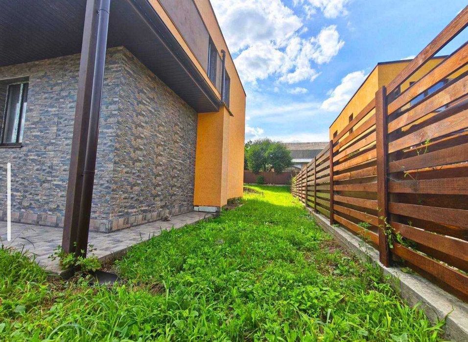 Продається будинок 132 м² у Гостомелі |  біля озера | 4 кімнати | Тераса | Чудова природа поруч