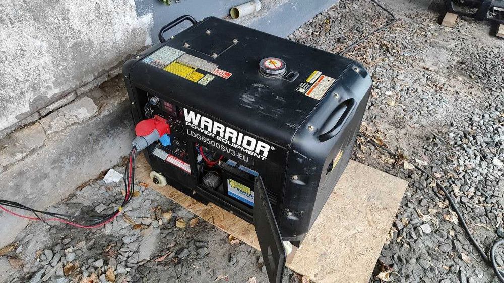 Дизельний 3-фазний генератор Warrior LDG6500SV3 5.5 кВ