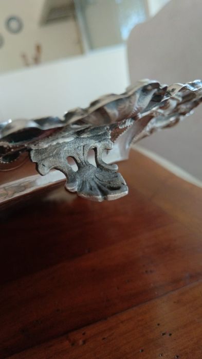 Salva em prata com 3 pés, 30 cm