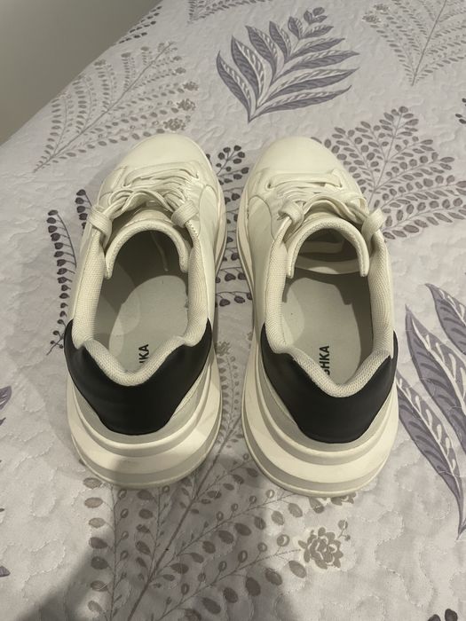 Sapatilha Bershka Alexander McQueen