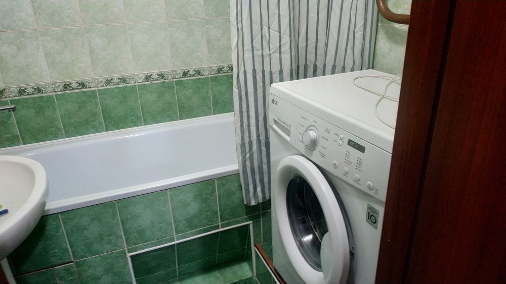 Здам кімнату в 2к квартирі))