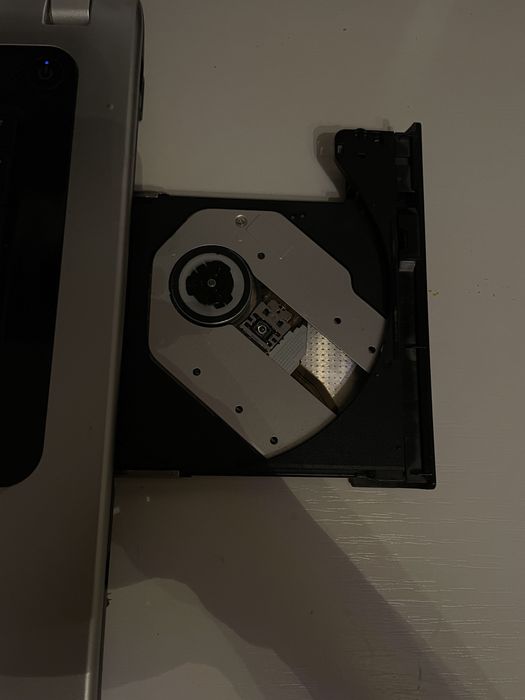 Ноутбук Samsung R518
