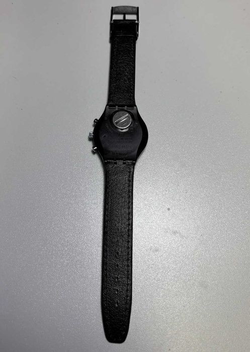 Продаются часы Swatch Chrono WALTSTREET SCB106  ( Made Swiss)