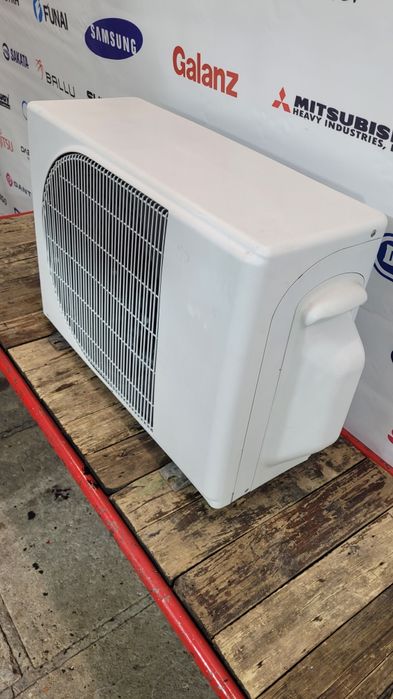 Наружный блок кондиционера SAMSUNG 
FUNAI - 9.

made in JAPAN. 

Качес