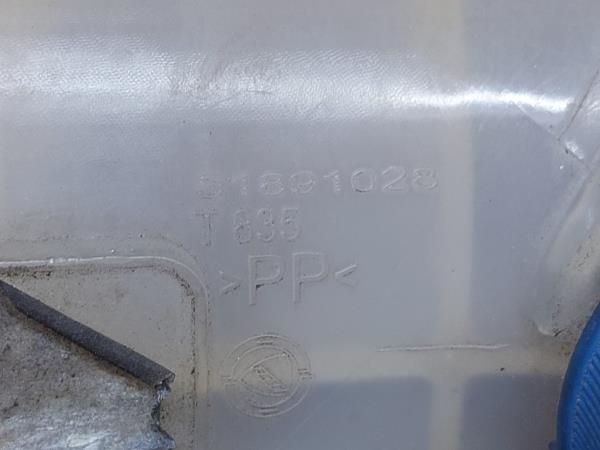 Reservatório / depósito da água / líquido de refrigeração FIAT Doblo (