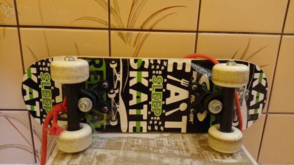 Deskorolka mała 44 cm