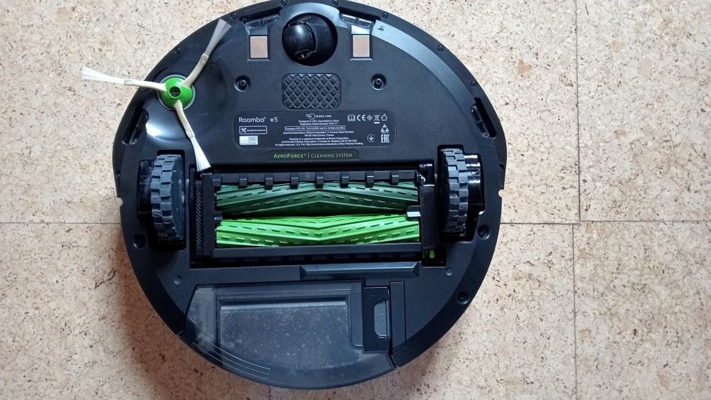 Aspirador iRobot Roomba E5