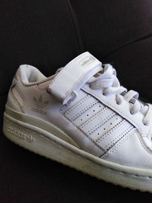 ADIDAS. Buty damskie.