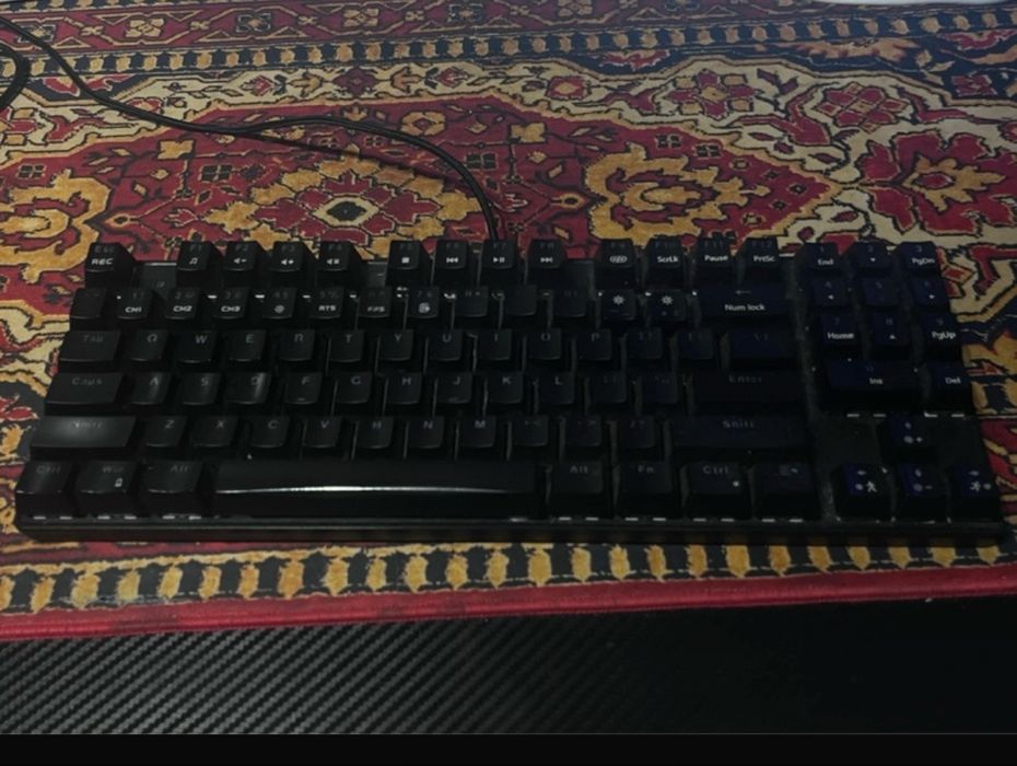 Sprzedam klawoature mechaniczna blue swotch