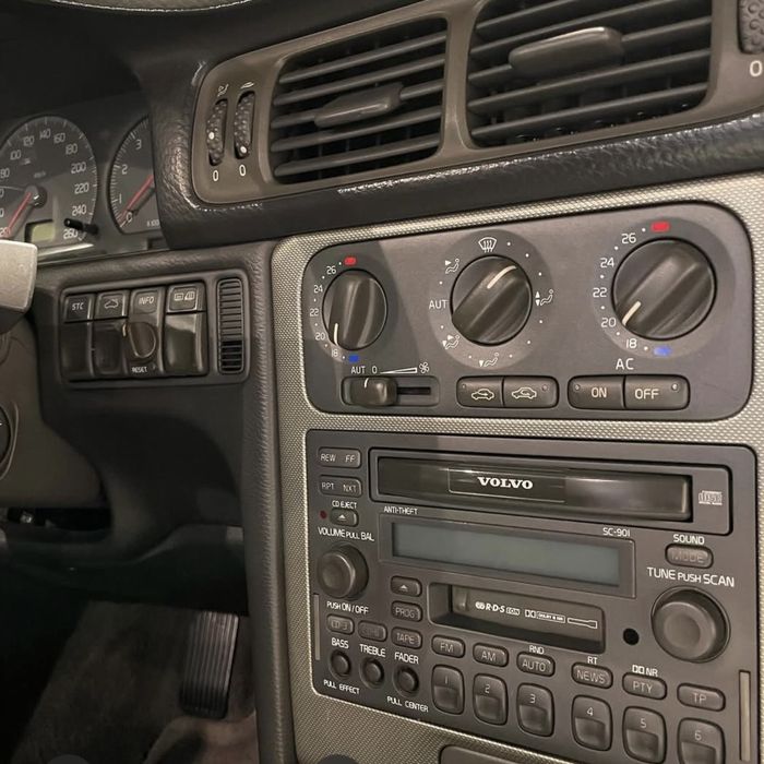 Volvo C70 Cabrio - 2.0 ht - 225cv