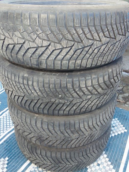 4 Opony zimowe 225/55r19 YOKOHAMA 2021r