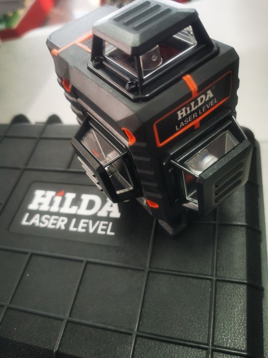Laser krzyżowy HILDA 360° 4D 16linii poziomica laserowa