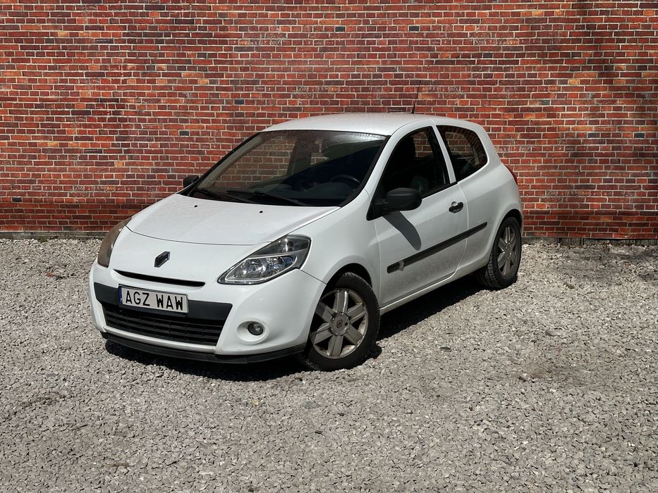 Renault Clio 1.5dci>>superstan>>małyprzebieg>>świętaotwarte>>zamiana