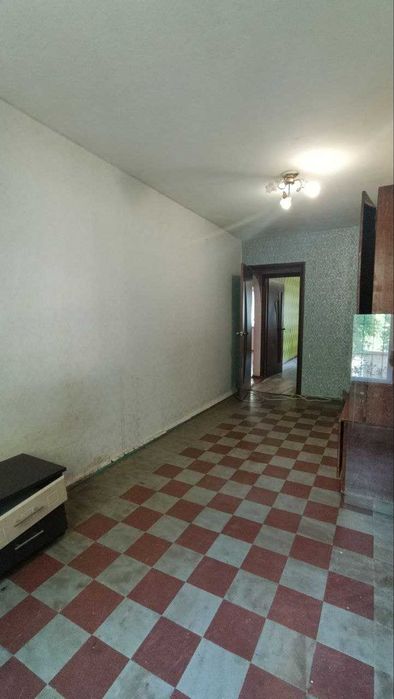 Продам 3 кімнатну квартиру на Інгульці Кривий Ріг