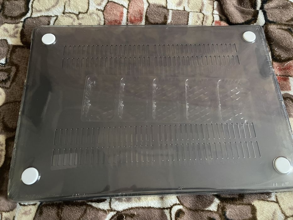 Захисний  чохол для ноутбука  Apple MacBook Pro 16