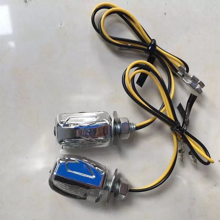 Par de piscas LED retangulares minimalistas moto