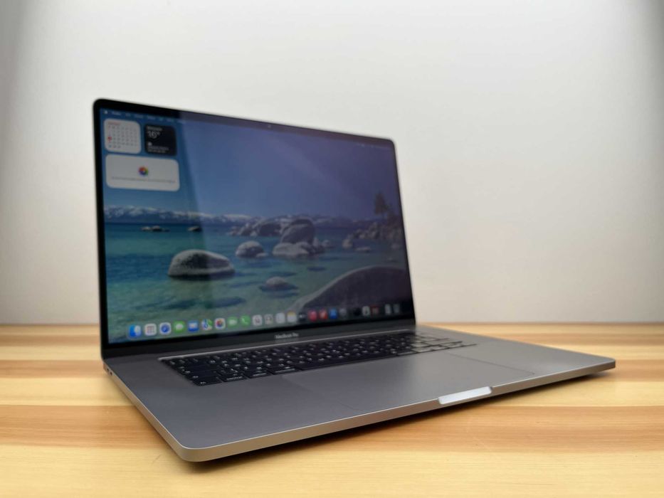 Apple MacBook Pro 16 / i7-9750H / 32GB / 512SSD / Bat 99-100% / Radeon 4GB / 3072x1921 / A2141 / Świetny stan! / Rok Gwarancji