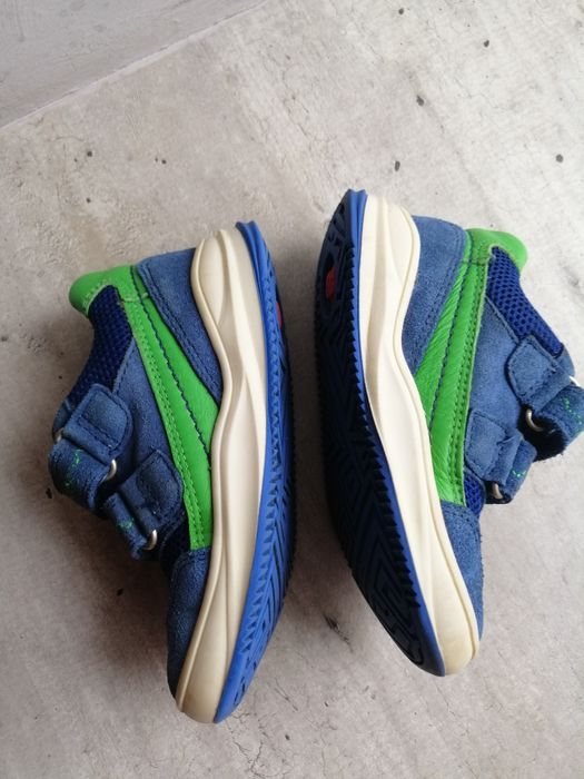 Кросівки дитячі  22р