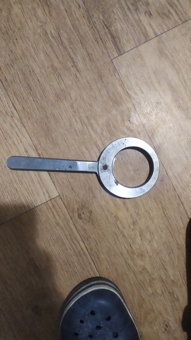 Ключ для патрона