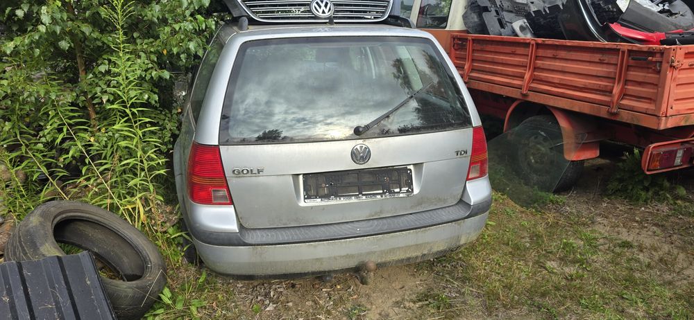 VW Golf IV 4 Kombi 1.9 TDI Srebrny LA7W na części BLACHARKA STAN BDB / CAŁOŚĆ Zblewo