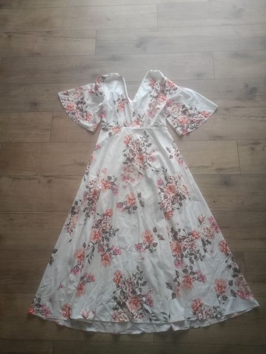 Nowa sukienka maxi lekka biała w kwiaty S M