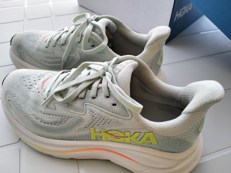 Sapatilhas Hoka Clifton 10