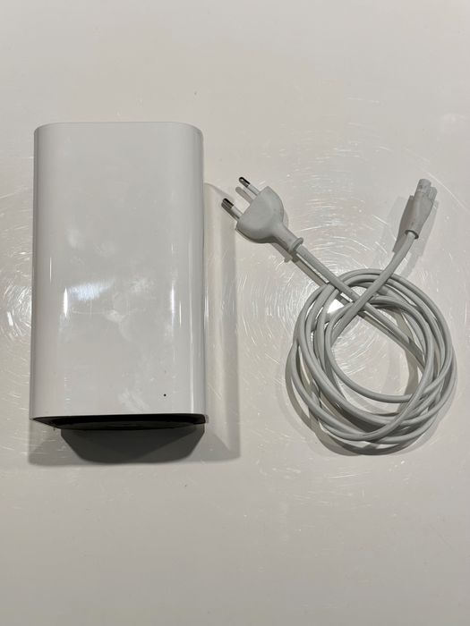 Router Apple Time Capsule A1470 z dyskiem 2TB