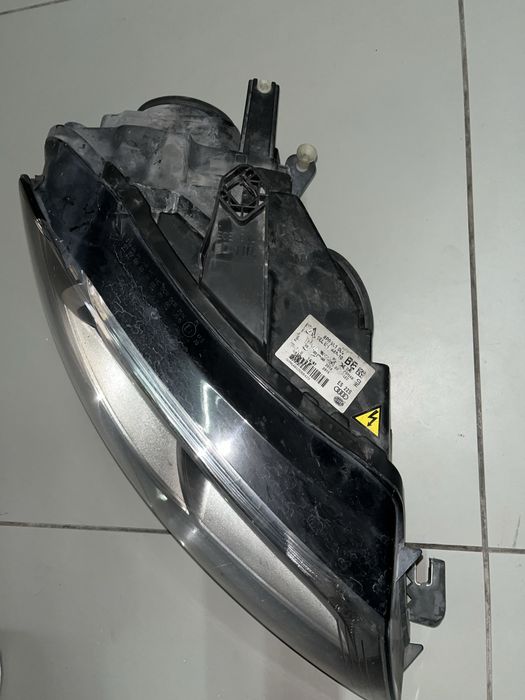 Farol hella audi a3 rs3 s3 8p