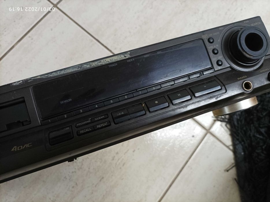 LEITOR DE CD TECHNICS SL-PG540A -Tecnologia MASH 4DAC - Para Peças