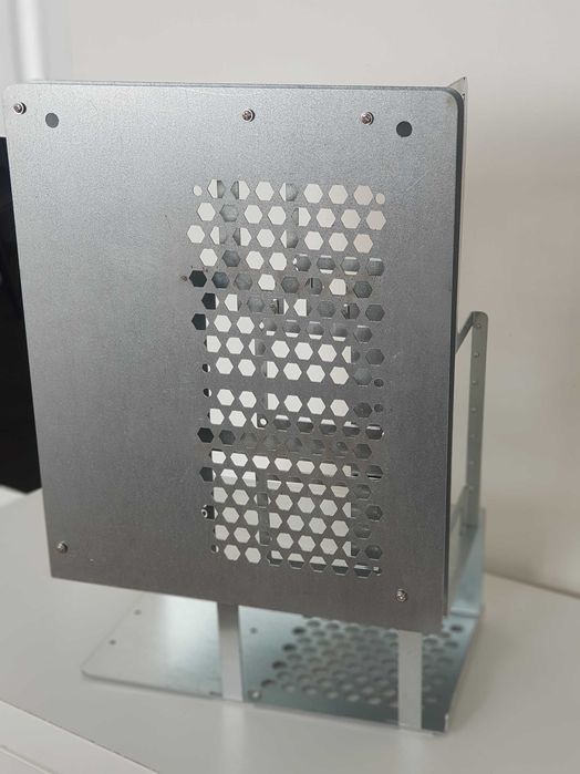 Gamingowa Open PC - V. 4 x SSD, 1 x HDD świetny wygląd