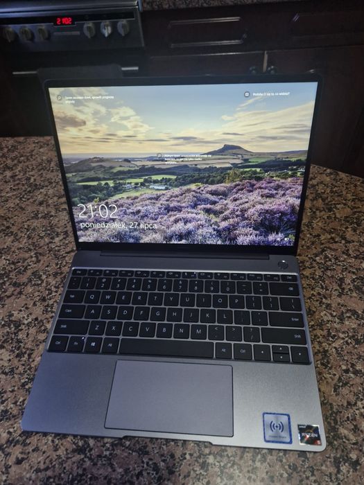 Sprzedam laptop Huawei
