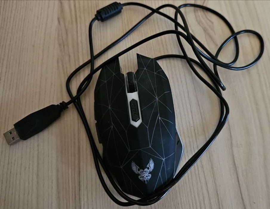 Набір для геймерів! Клавіатура, мишка, навушники. В подарунок килимок!