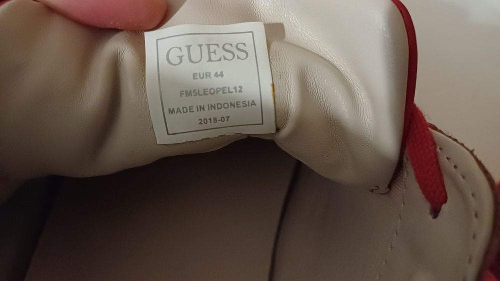 Кеди, кросівки GUESS- оригінал Італія