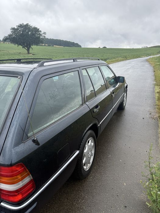 Mercedes E280 W124 kombi automat 1995