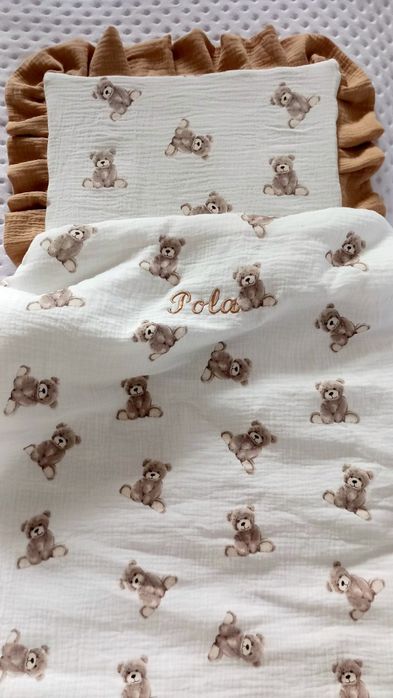 Zestaw KOCYK MUŚLIN 50x75cm HAFT imię + PODUSZKA z falbanką